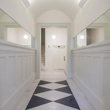 Apartman Aliados Living *