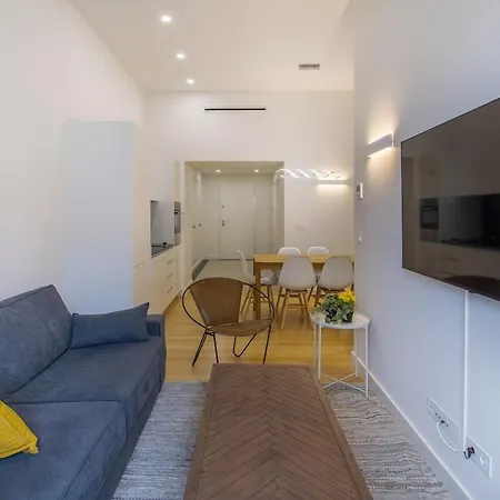 Aliados Living Apartment *