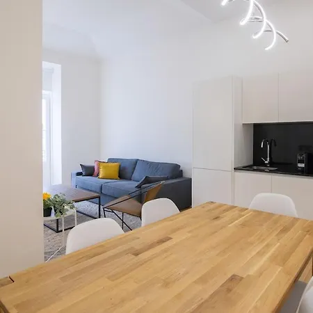 Apartment Aliados Living