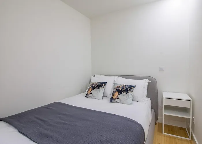 Aliados Living 아파트